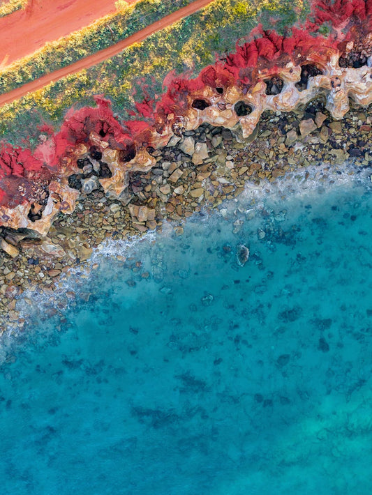 SJ326- Kimberley Rainbow. Gantheaume Point's morning shadows from above